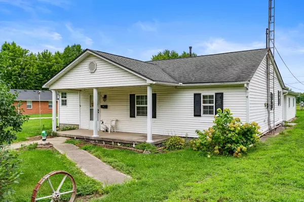 552 Walnut Street, Winchester, IN 47394