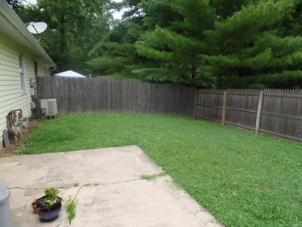 Bloomington, IN 47401,1831/1833 S Maxwell Street