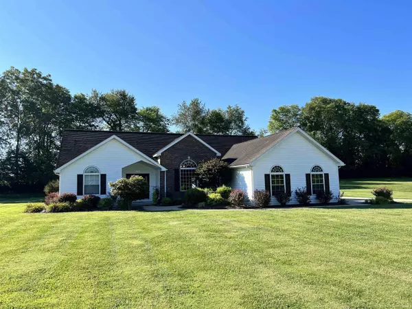 444 N Deer Creek Drive, Vincennes, IN 47591