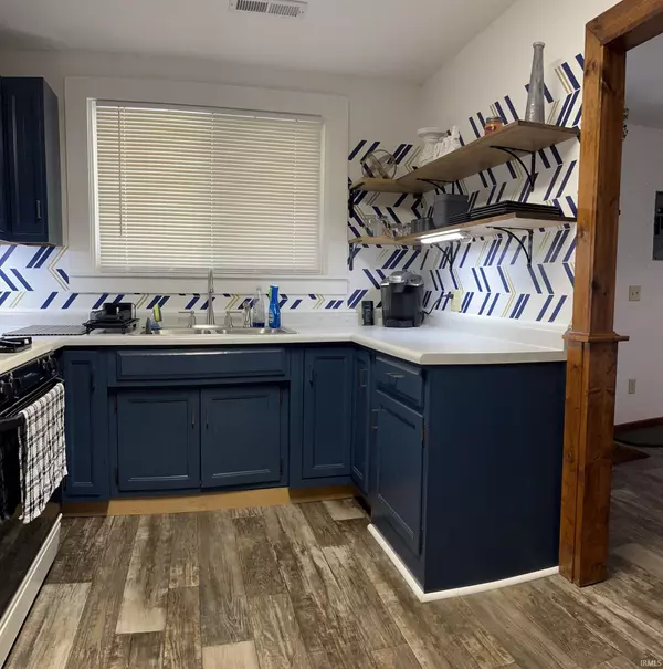 New Paris, IN 46553,67878 County Road 23