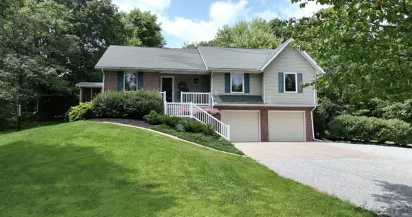 6656 S Doans Road, Bloomfield, IN 47424