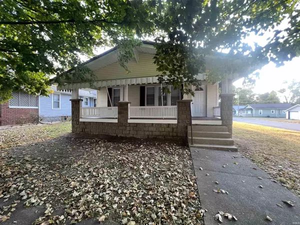 130 S Jackson Street, Oakland City, IN 47660