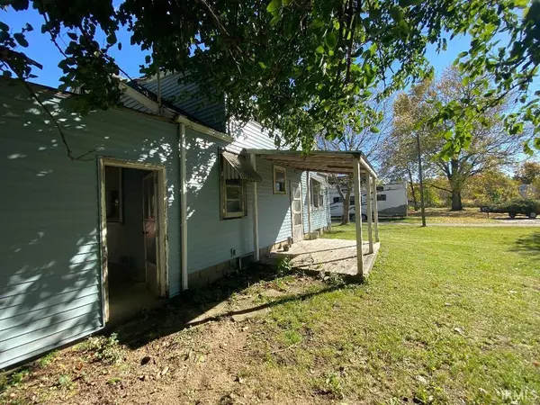 Burket, IN 46508,115 N Buffalo Street