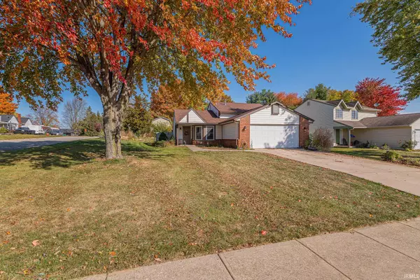 1206 Blue Jay Drive, Greentown, IN 46936