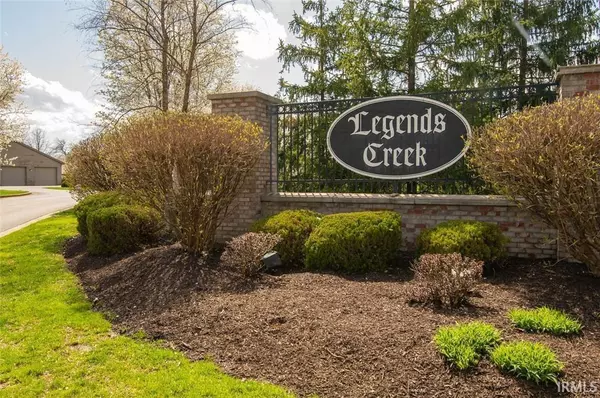 232 Legends Creek Place #101, Indianapolis, IN 46229