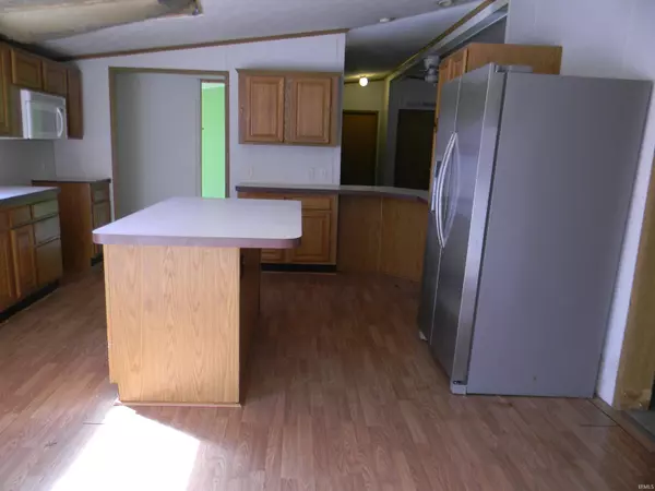 Bowling Green, IN 47833,2460 Otterbein Church Road