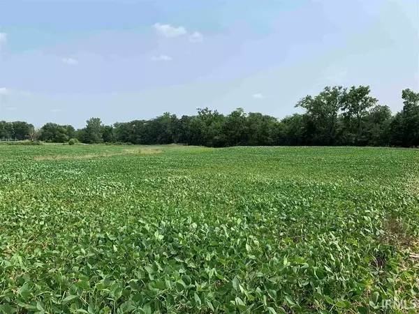 9500 Yoder Road, Roanoke, IN 46798