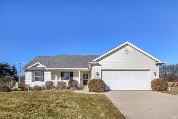 13875 Green Meadow Court, Granger, IN 46530