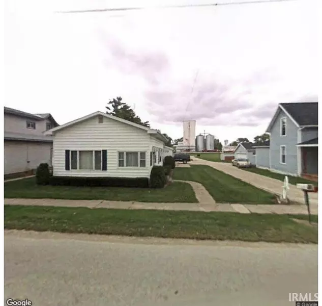 9036 W 800  N, Bippus, IN 46713