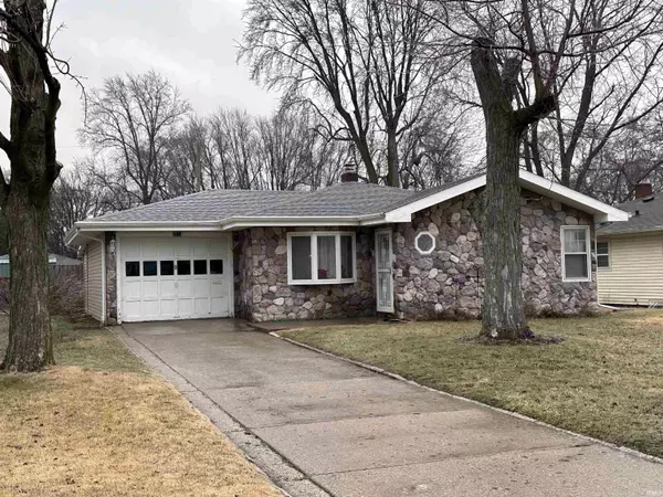 2512 Monger Avenue, Elkhart, IN 46517-4717