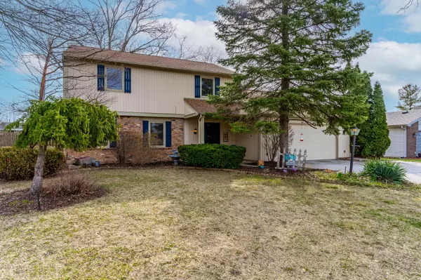 7702 Sunderland Drive, Fort Wayne, IN 46835