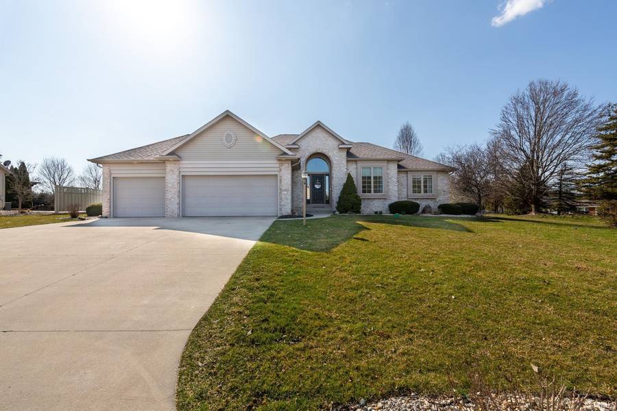 57525 Boulder Court, Goshen, IN 46528