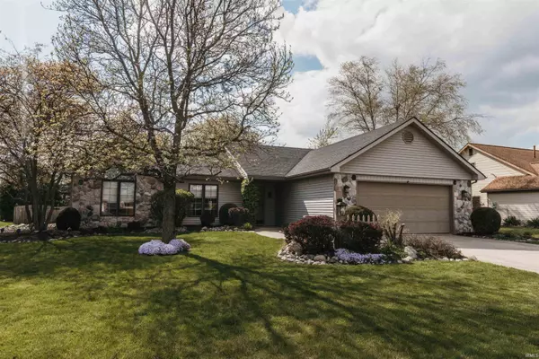 3834 Sugarhill Court, New Haven, IN 46774