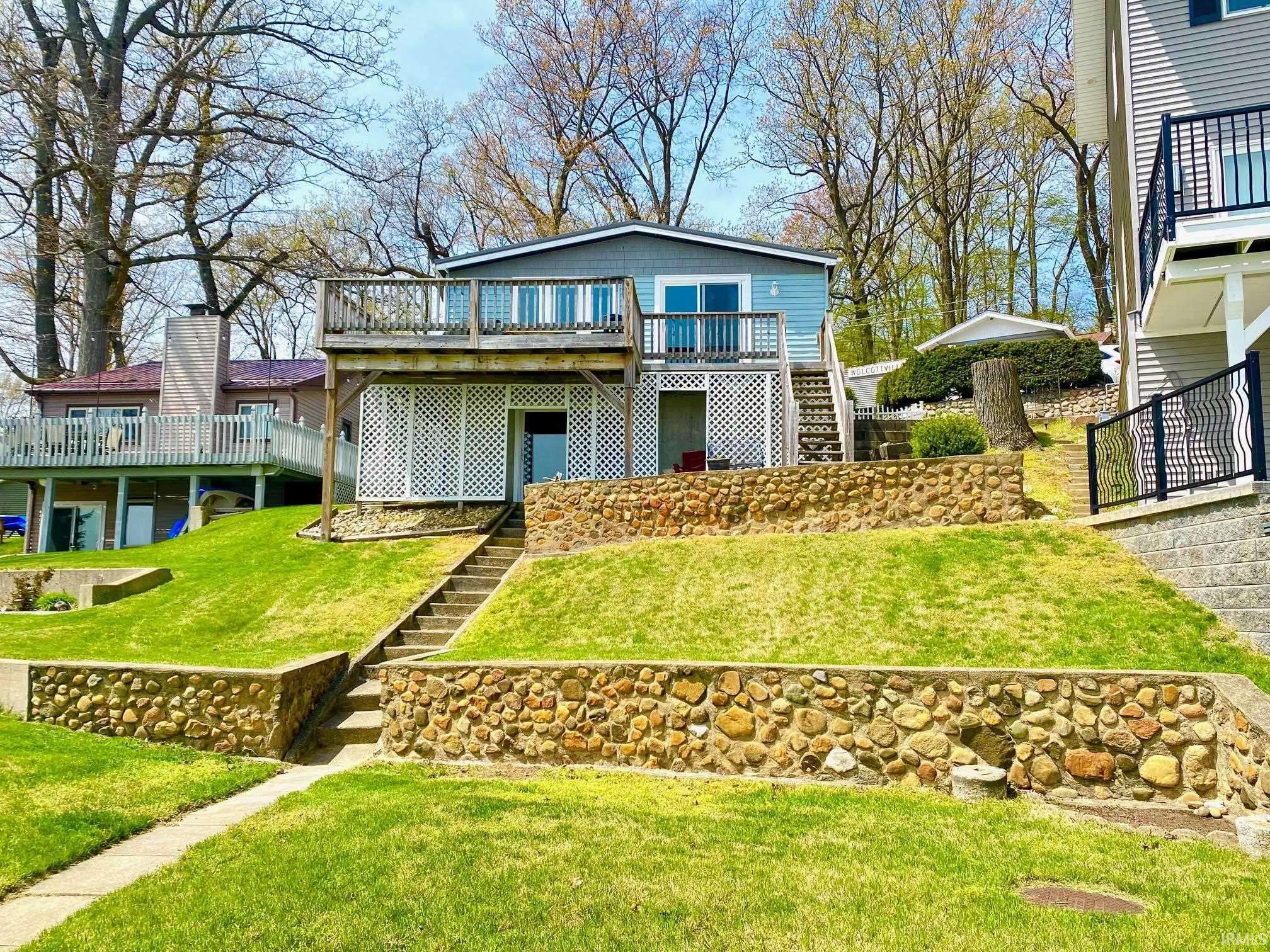 5993 S 455 E Adams Lake, Wolcottville, IN 46795