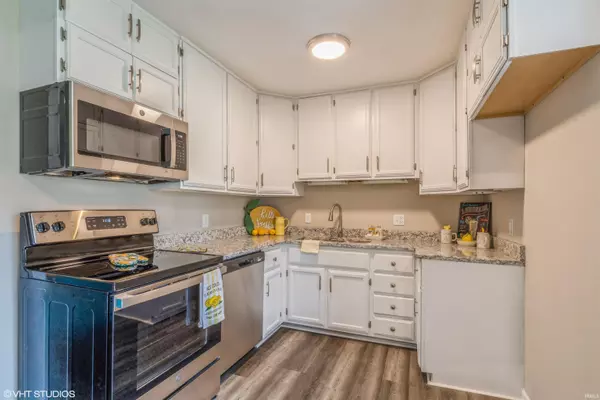 Andrews, IN 46702-9788,425 N Jackson Street