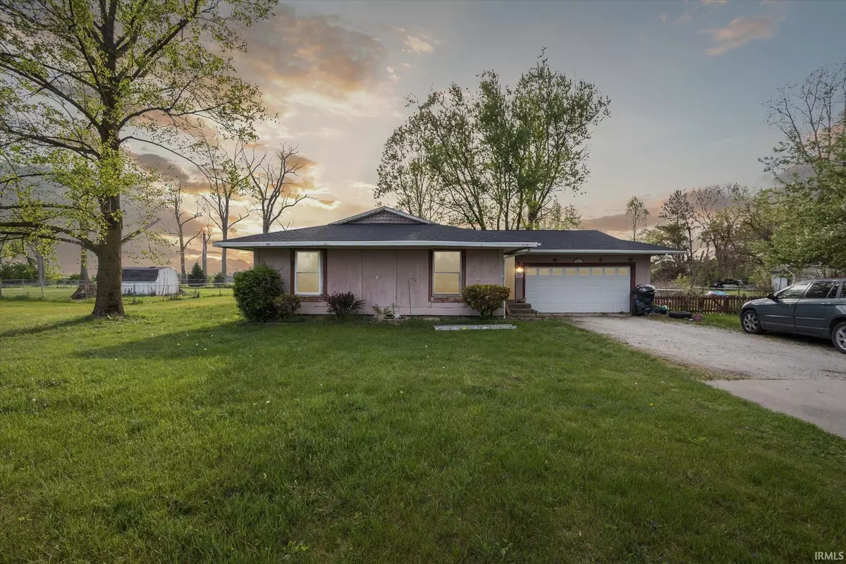 Knox, IN 46534-8157,1855 N 300 E