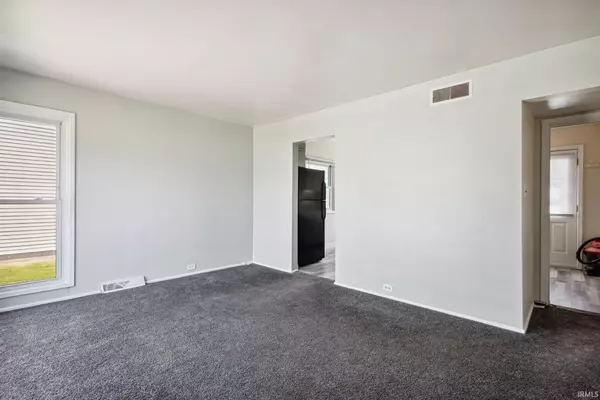 South Bend, IN 46619-4108,1002 S Edison Avenue