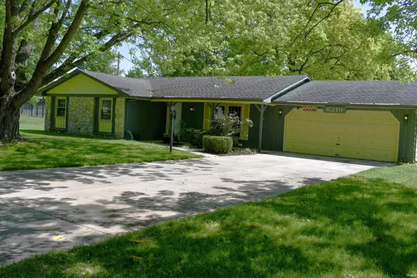 6219 Rolling Hills Drive, Fort Wayne, IN 46804