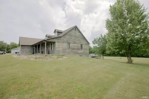 Roanoke, IN 46783,2907 E 950 N