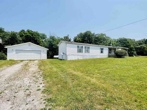 872 McFadden Ridge Road,  Bedford,  IN 47421