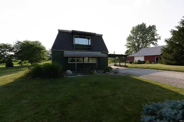 Roanoke, IN 46783,15806 Feighner Road