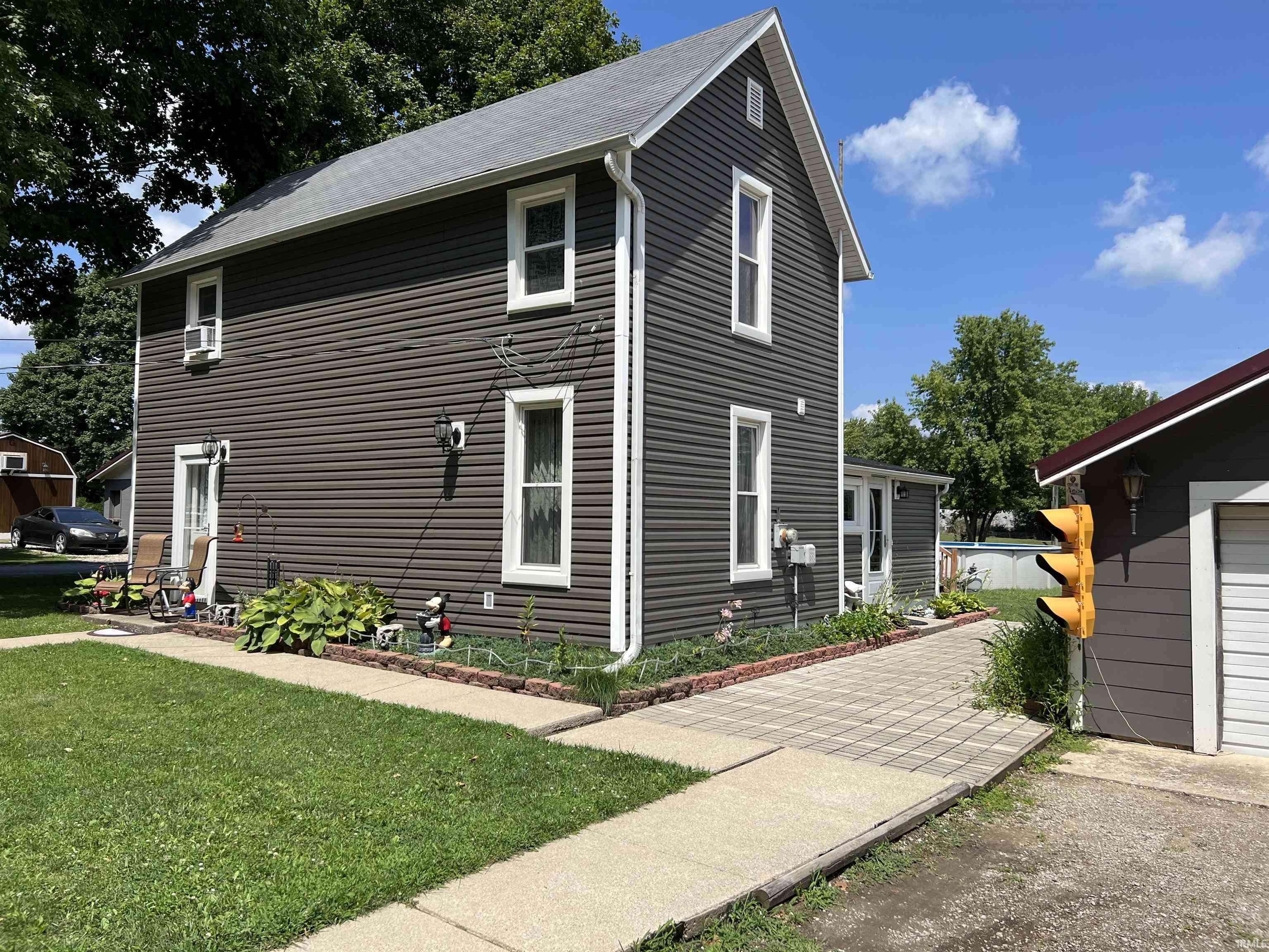300 E South Railroad Street, Idaville, IN 47950