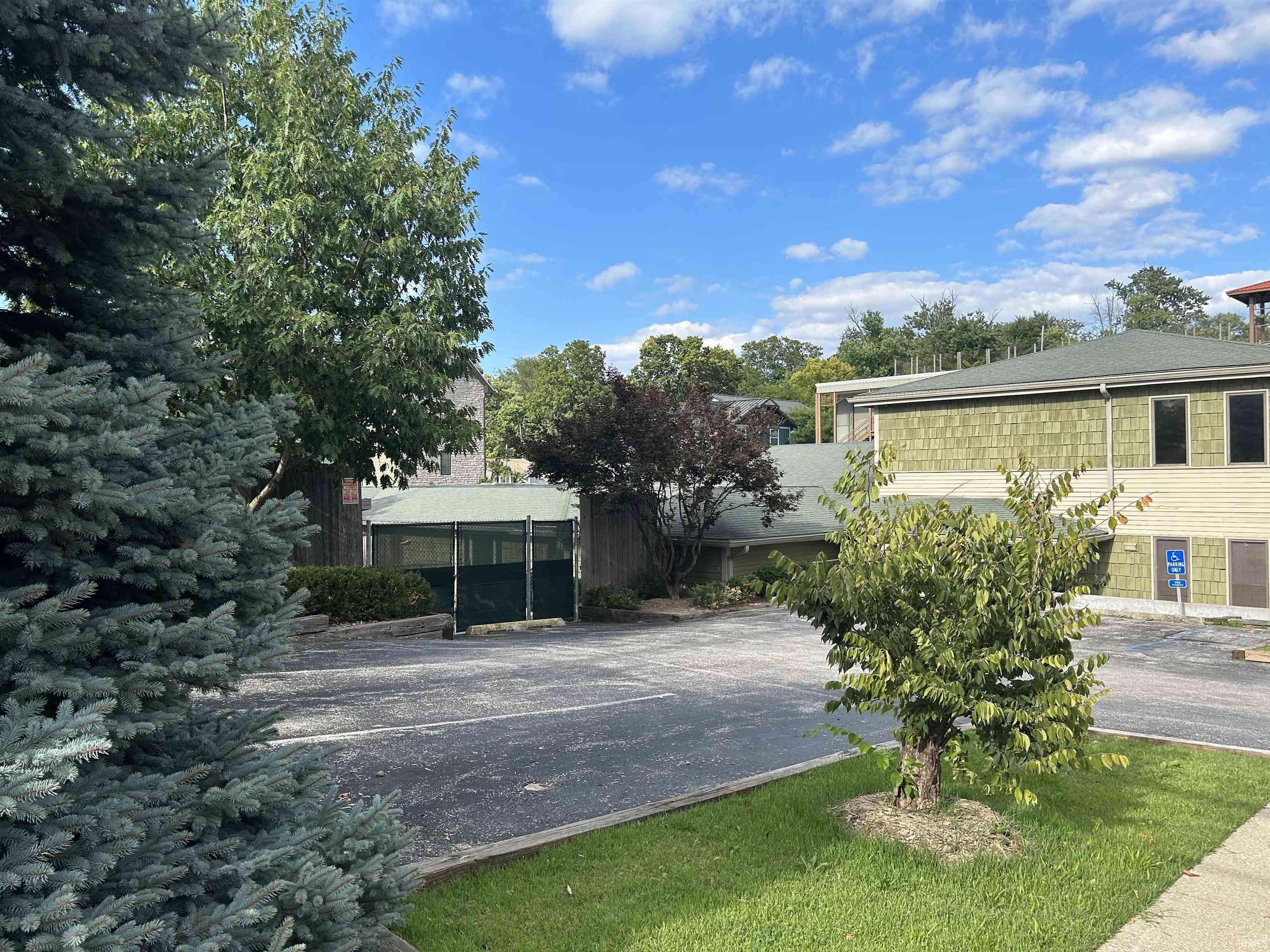Bloomington, IN 47404,1111 N Walnut Street