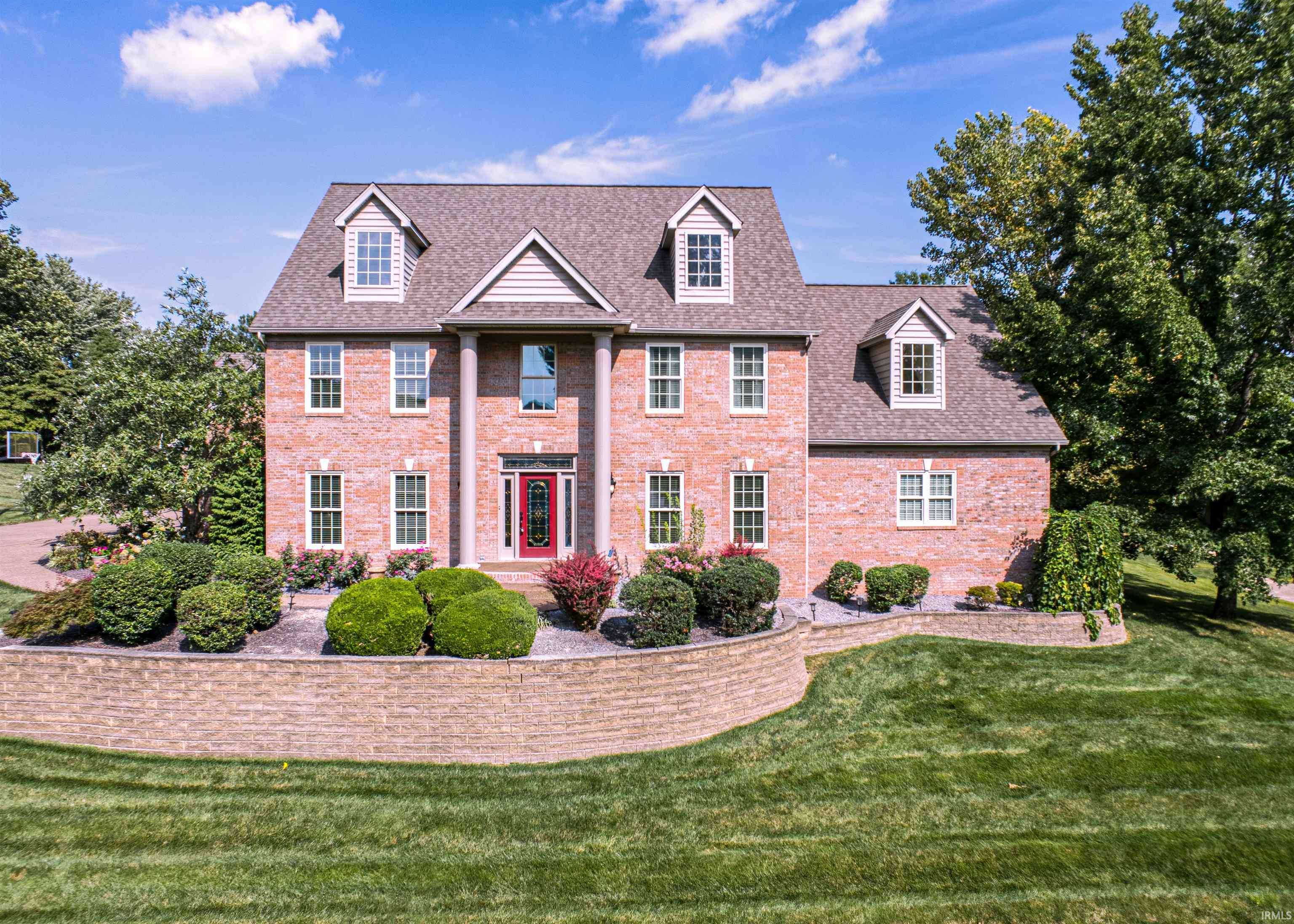 2422 Oak Bend Place, Newburgh, IN 47630