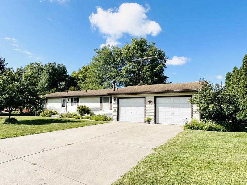 601 Sylvia Drive, North Liberty, IN 46554