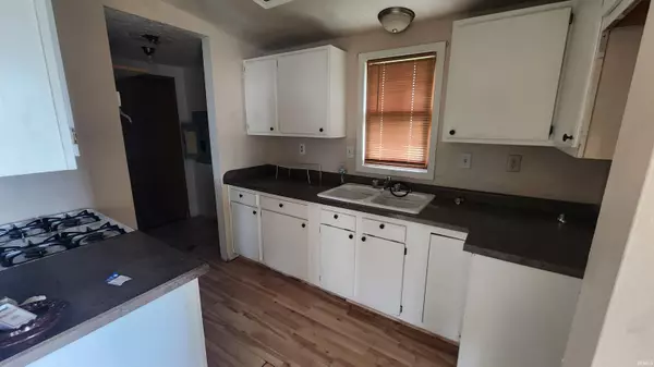 Corunna, IN 46730-9607,422 S Bridge Street