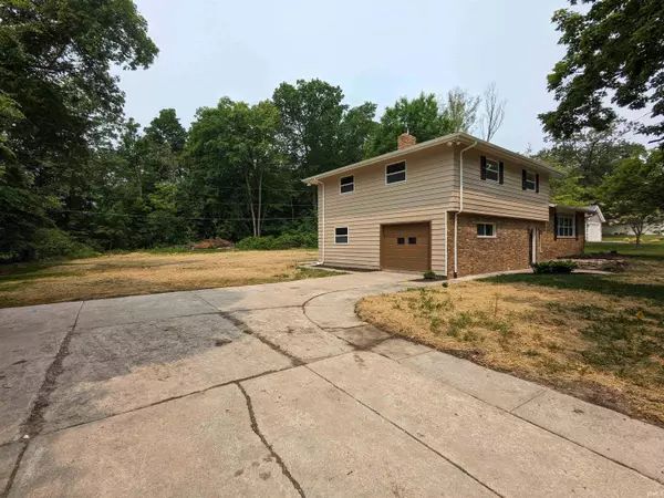 Fort Wayne, IN 46845,1701 Glen Elm Drive