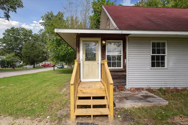 Knox, IN 46534-1755,504 S Delamatyr Street