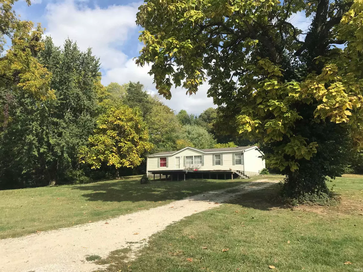 Vincennes, IN 47591,1496 N Hillcrest Drive