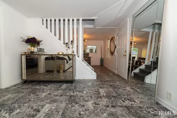 South Bend, IN 46614-1621,2615 Sampson Street