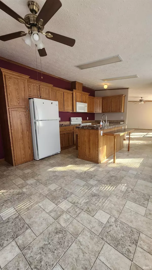 Bowling Green, IN 47833-8247,4125 Anderson Road