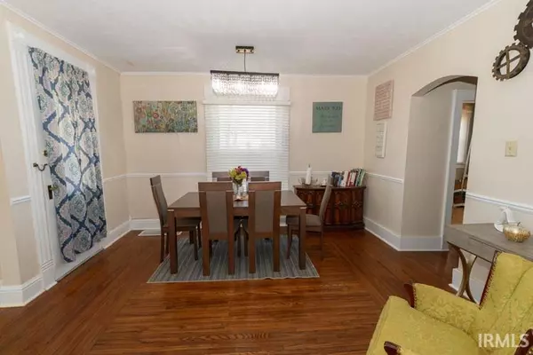 Elkhart, IN 46516,1102 Goshen Avenue