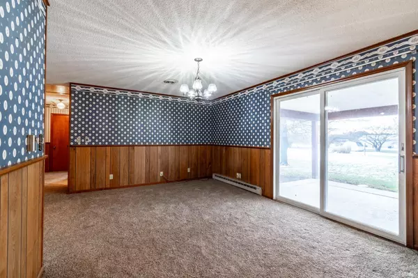 Warsaw, IN 46580,221 W 300 South Road