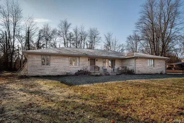 117 Pleasant View Drive, Mitchell, IN 47446