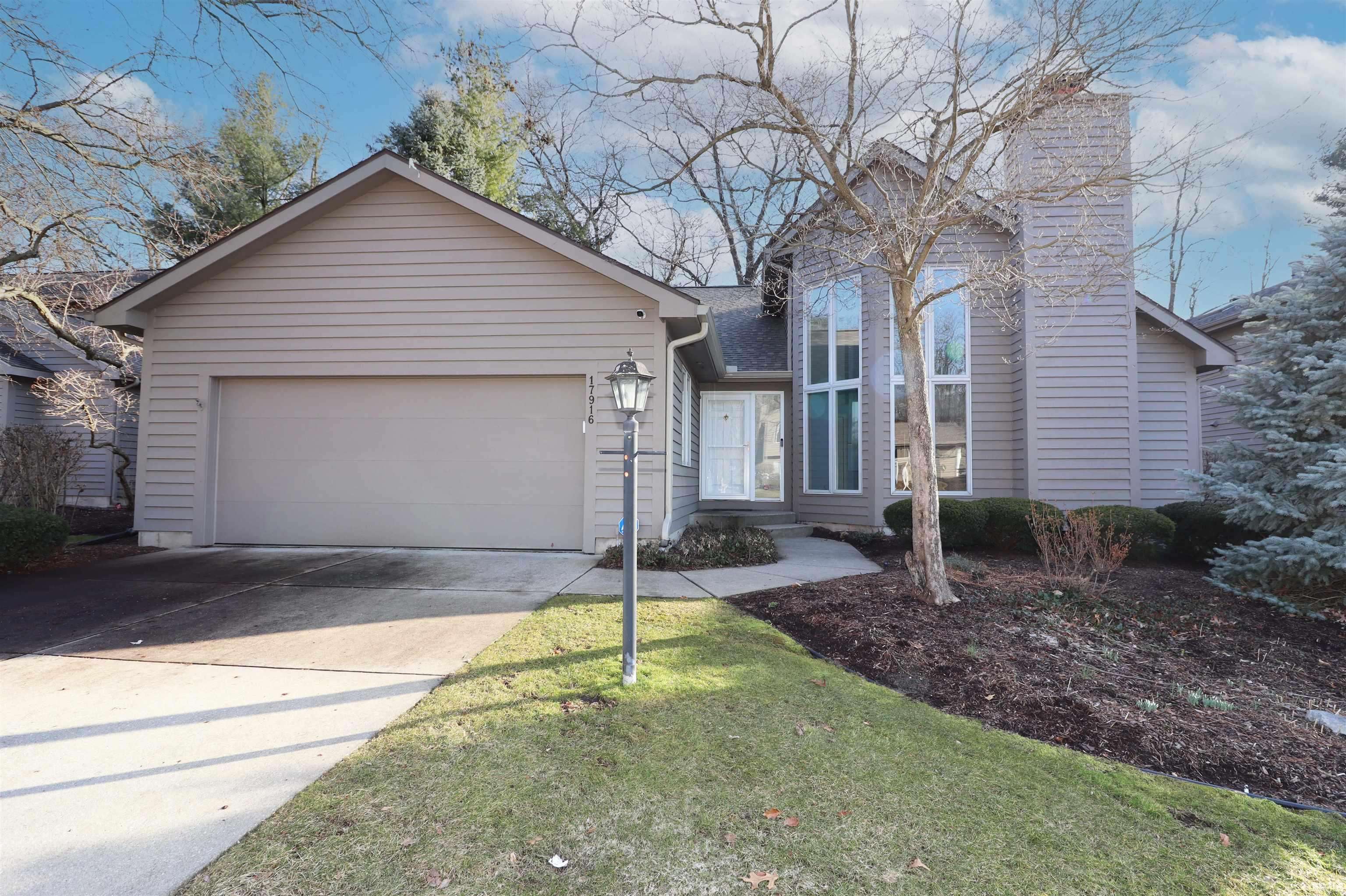 17916 Ashmont Place, South Bend, IN 46635-1077