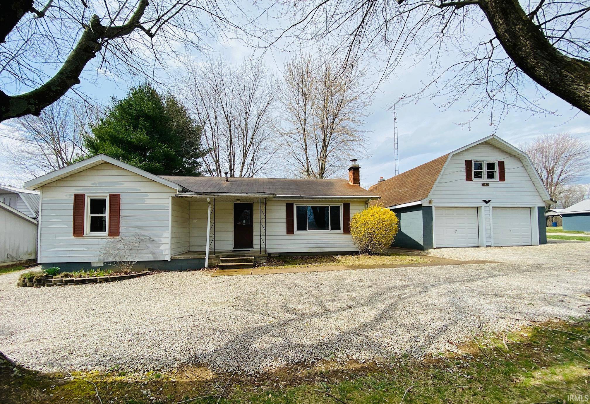 14 Walnut Street, Birdseye, IN 47513