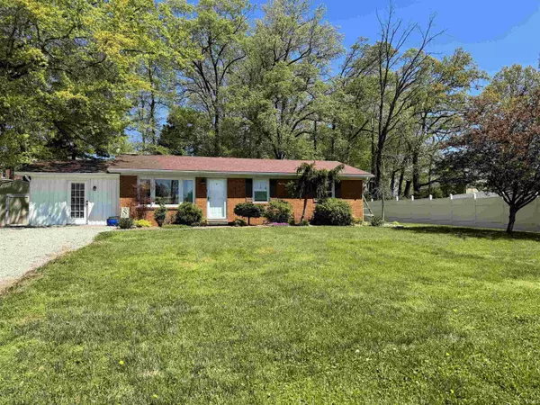 101 E Cherry Street, Dale, IN 47523