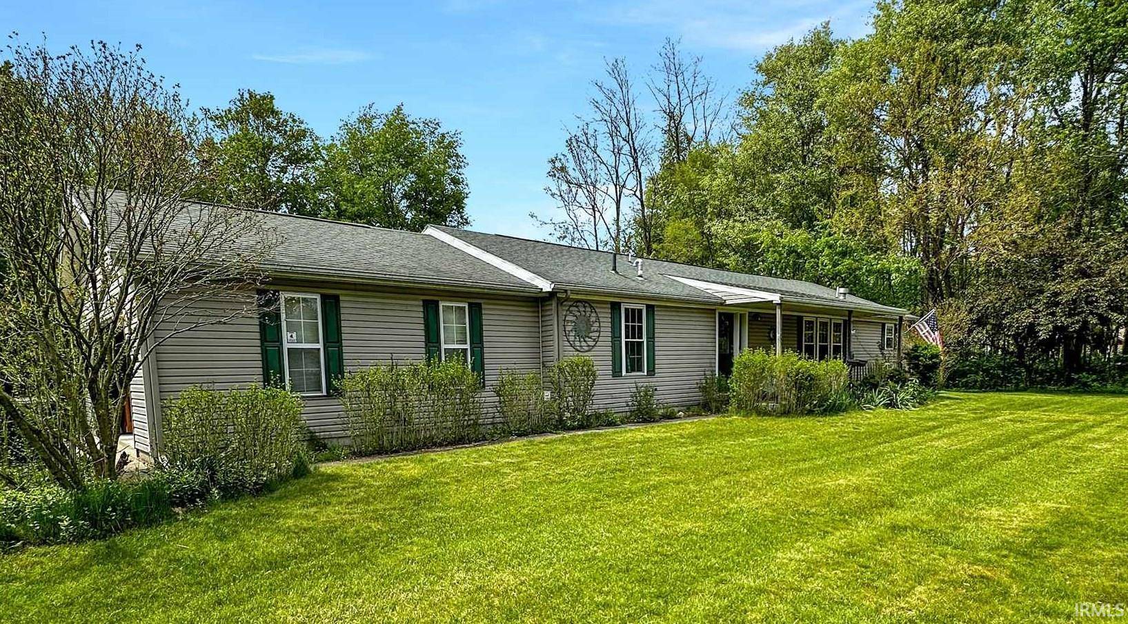10990 E Anchor Drive, Walkerton, IN 46574