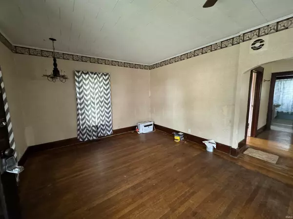 Dana, IN 47847,415 N Birch Street