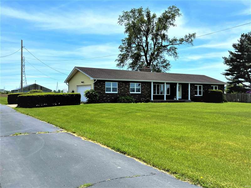 31068 US HIGHWAY 20, New Carlisle, IN 46552