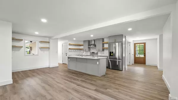 Roanoke, IN 46783,10213 Aboite Road