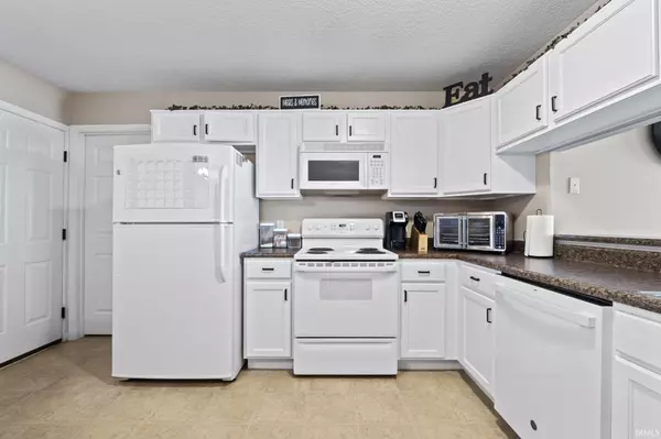 Roanoke, IN 46783,11125 La Fortuna Way