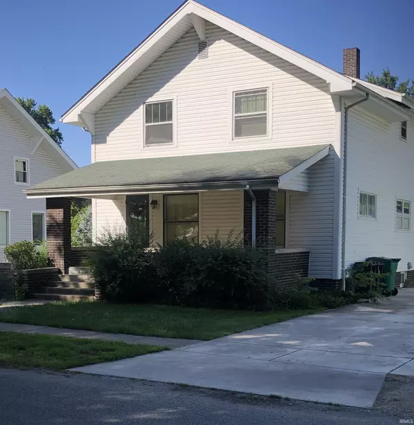 404 N Oakland Street, Colfax, IN 46035
