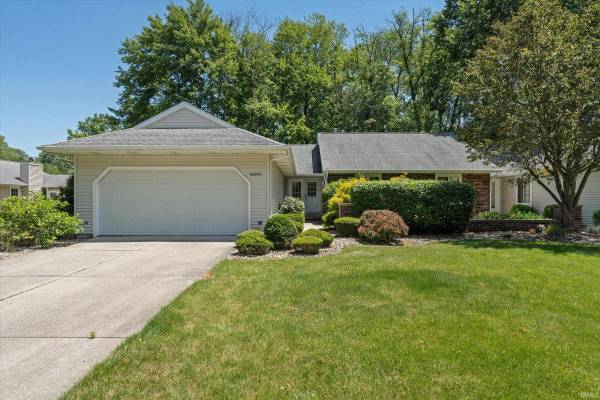 52070 Wembley Drive,  South Bend,  IN 46637-4385