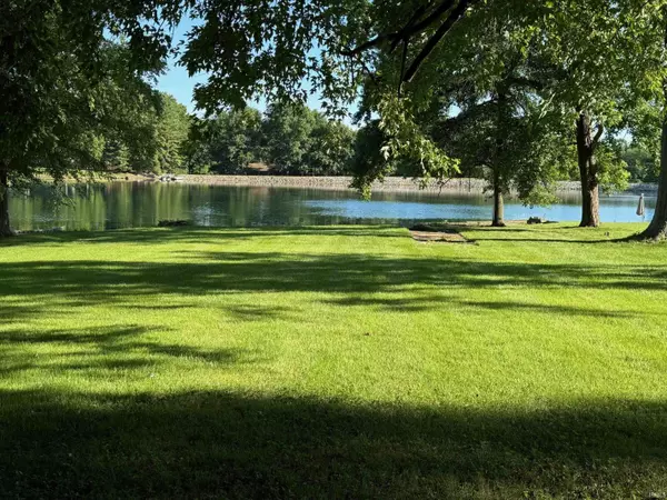 Evansville, IN 47720,6414 Plainview Drive