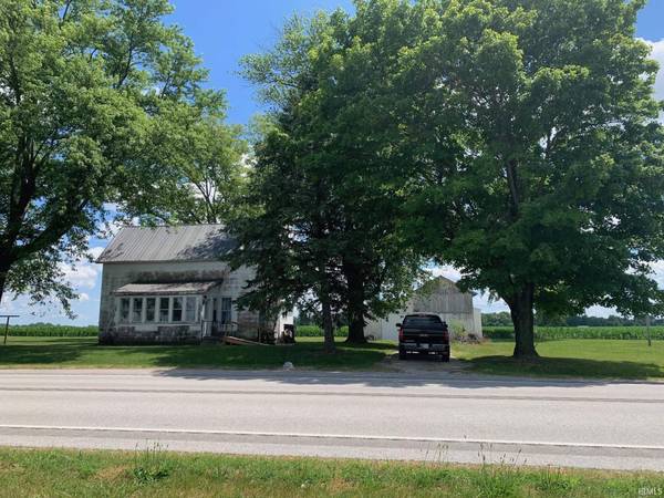 1646 E SR 218, Camden, IN 46917